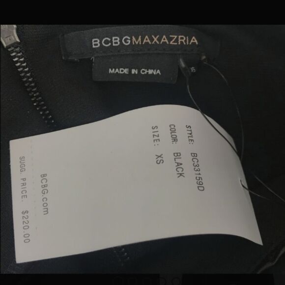 Black Classic BCBGMAXAZRIA Sleeveless Shift Dress - Picture 2 of 3